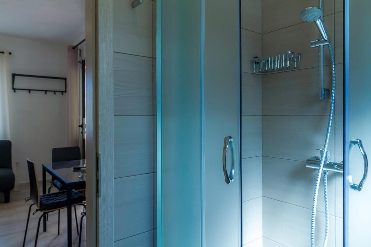Apartment Tariba Supetarska Draga Cameră foto