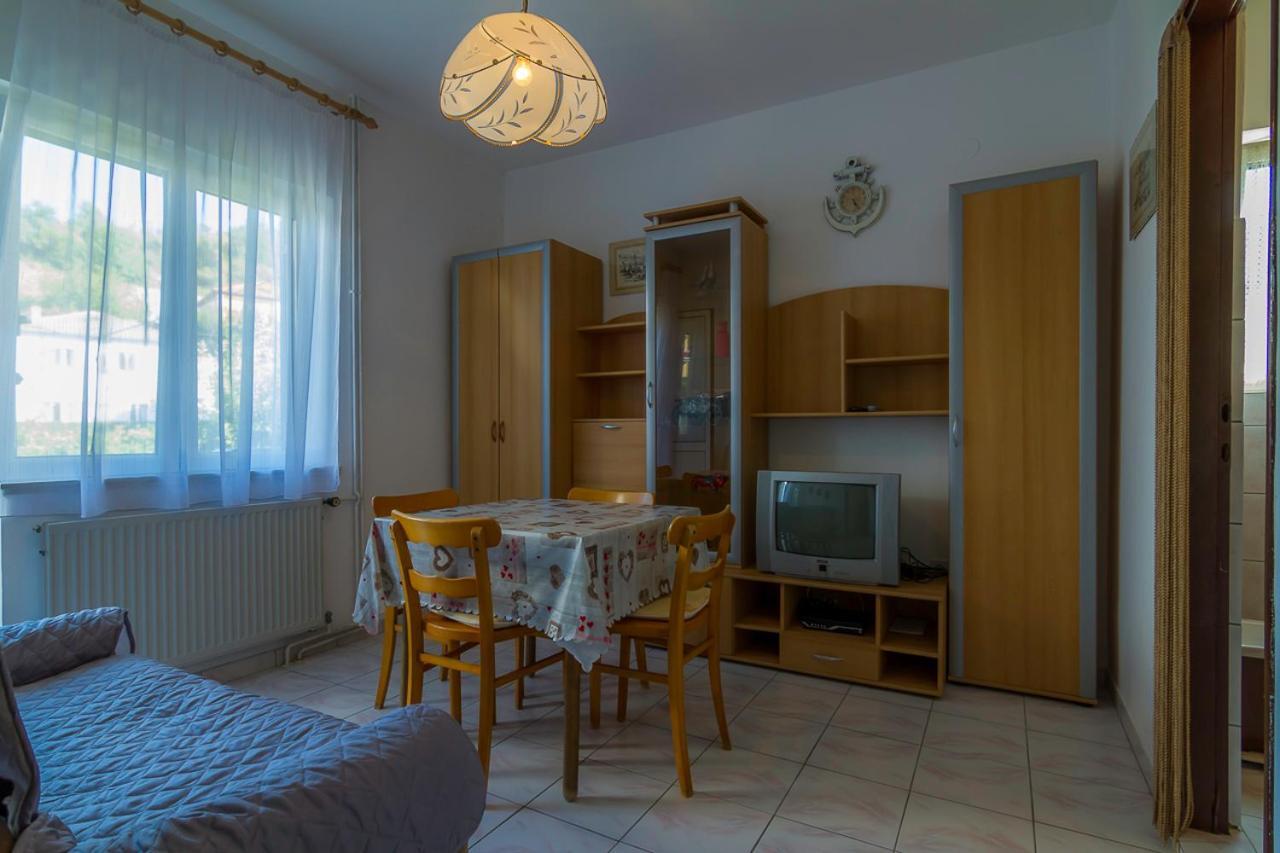 Apartment Tariba Supetarska Draga Exterior foto